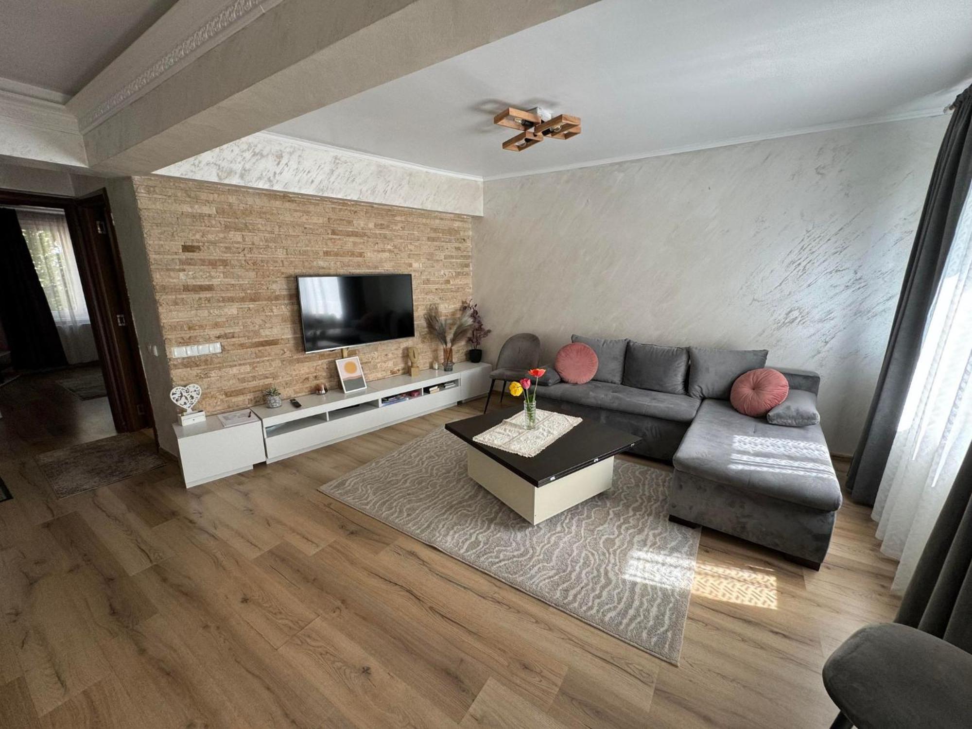 Pretty Luxury Apartament'S Cluj-Napoca Exterior photo