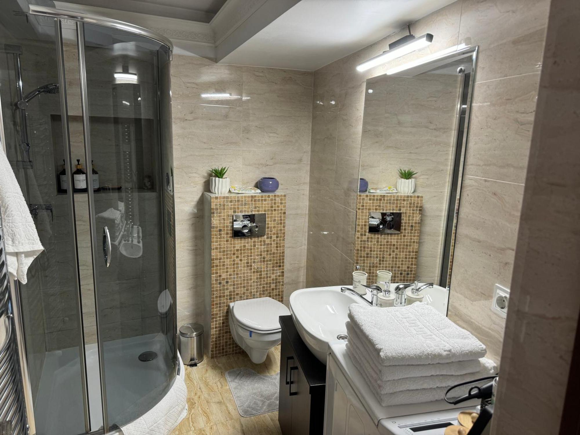 Pretty Luxury Apartament'S Cluj-Napoca Exterior photo